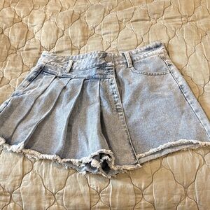 Frayed Hem Denim Skort
